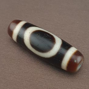 Antique Hiamalayn Tibetan circle & Square Eyes Agate Dzi Bead Amulet Pendant