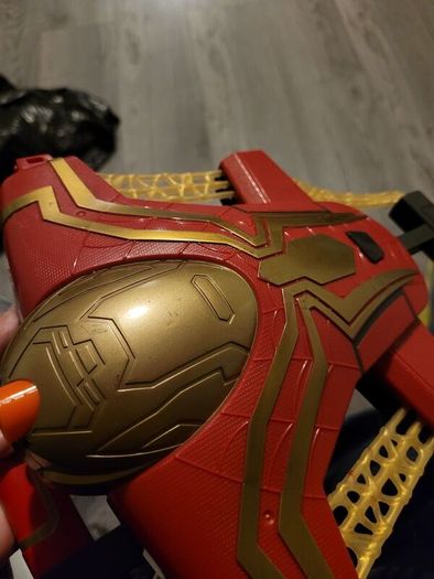 spiderman nerf blaster