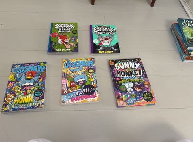 Captain Underpants, Looshkin and Bunny v Monkey