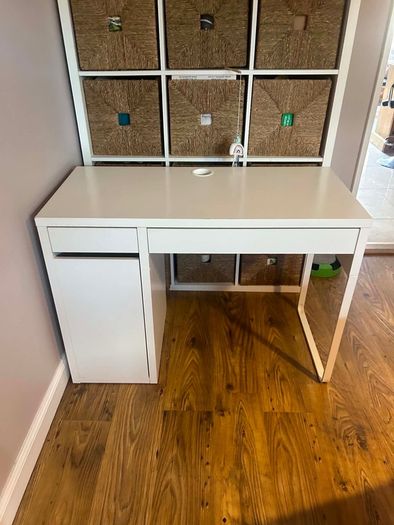 Ikea Micke desk