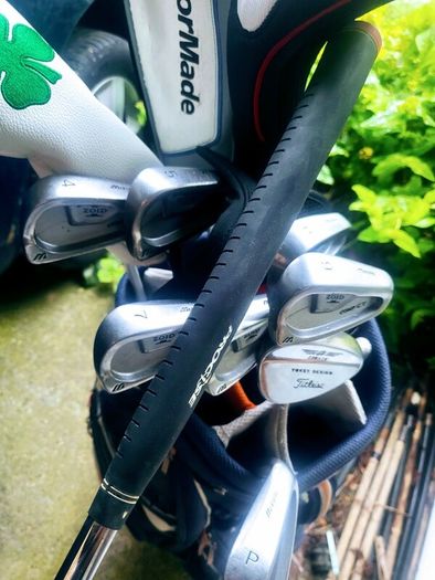 Set of Golf Clubs