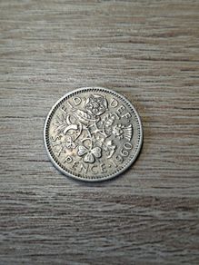 Great Britain UK 1960 Six Pence Elizabeth II Coin - free standard postage