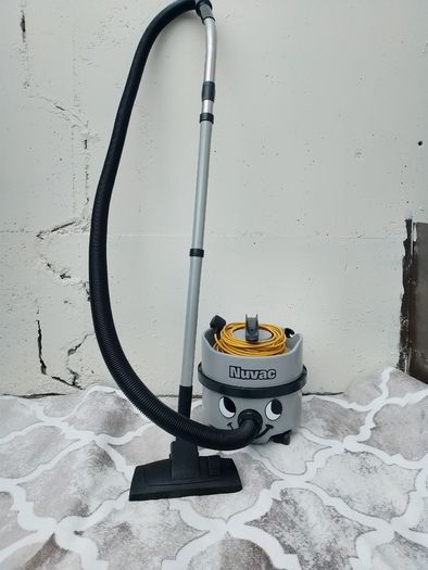 Henry Nuvac Hoover