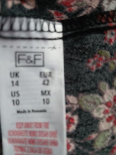 F&F floral pinafore