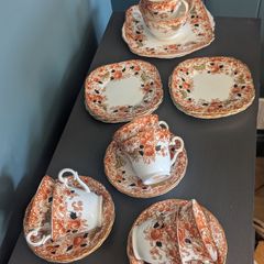 Beautiful antique Wellington China tea - cups, saucers, plates and milk jug