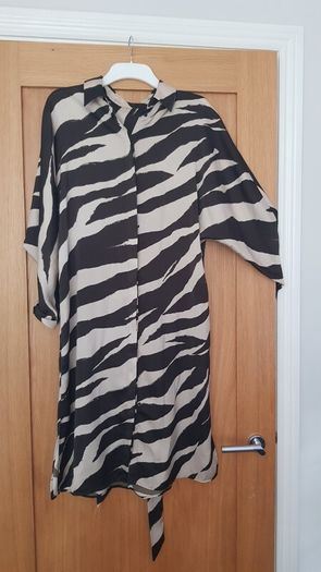 Beautiful Dress Size 14/16