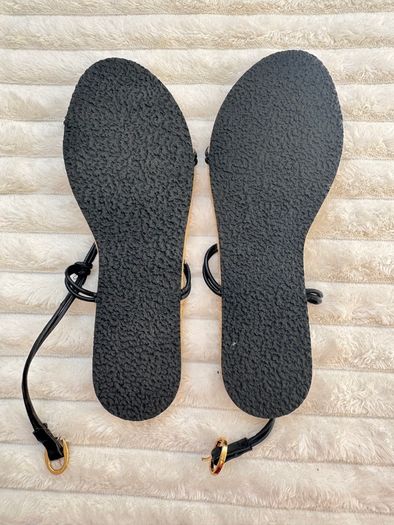 Zara sandals beach women narrow feet Size 40 Please see photos