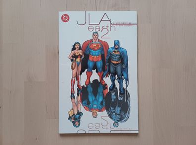Justice League JLA Earth 2 Grant Morrison DC Graphic Novel 2000