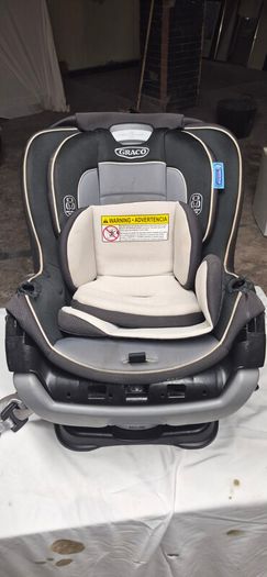 Graco Extend to Fit Car Seat and Travel Bag