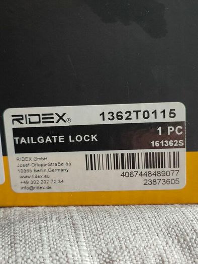 Boot hatch, tailgate lock.