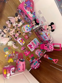 Minnie Mouse bundle toys