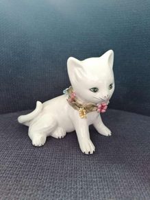 Rare Vintage Italian White Cat Figurine