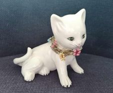 Rare Vintage Italian White Cat Figurine