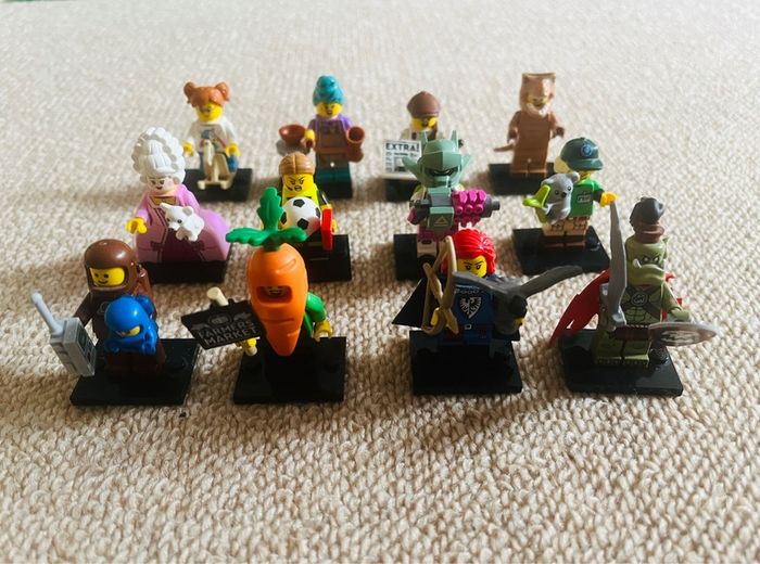 Lego minifigure series 24