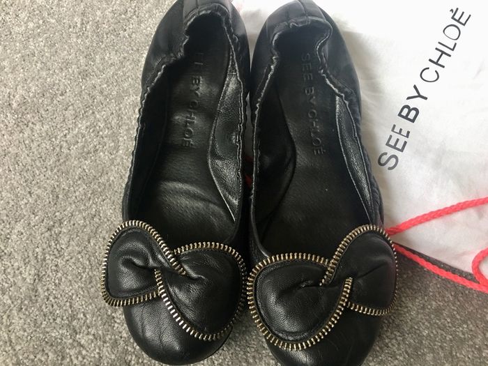 CHLOE Black Leather Flats Pump