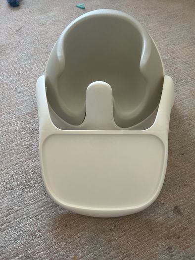 Mama's and Papas Baby Seat