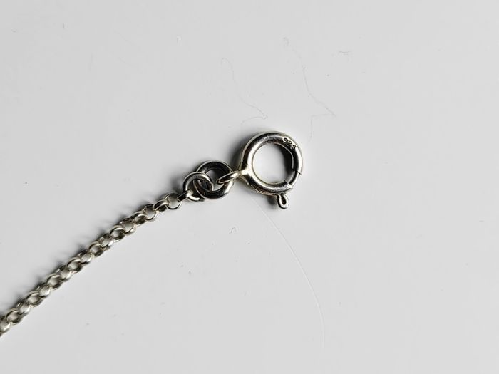 Women's Silver Necklaces