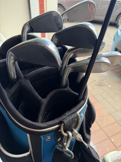 Titleist AP1 710
