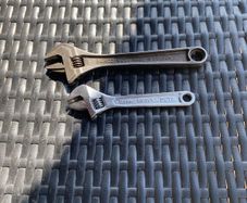 Bacho 8" & HD 6" Adjustable wrench