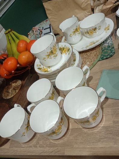 vintage arklow pottery and royle  Tara