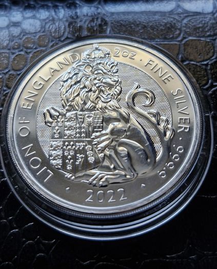 2 oz Silver Royal Mint 2022 Tudor Beasts - Lion of England coin