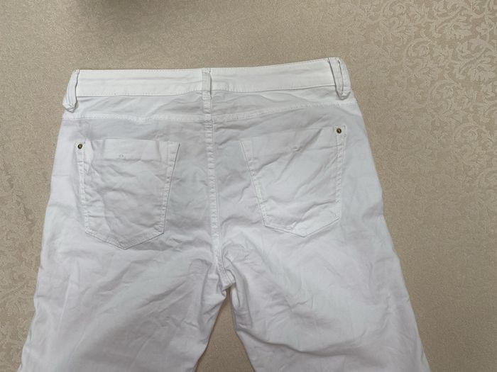 Massimo Dutti white cotton trousers