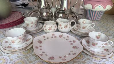 Queens Apple Blossom tea set