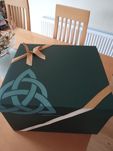 Gift box