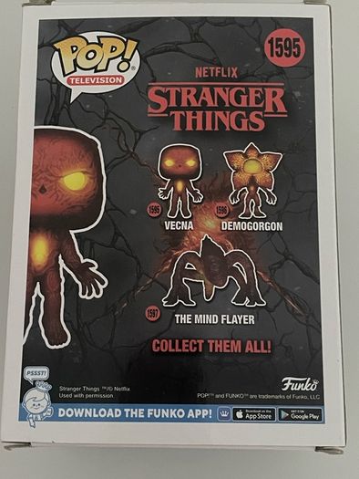 SEALED stranger things bundle x2 Funko pops and 12 inch figure
