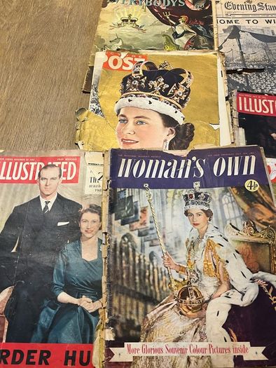 Antiques : Magazines