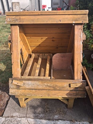 chicken coop