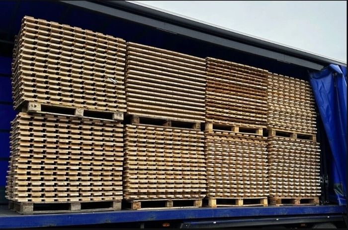 Pallet Racking Timber Decking Heavy Duty