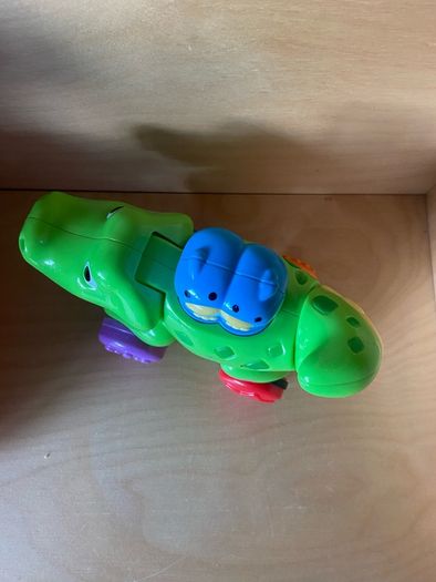 Fisher Price Crocodile Toy, great for toddlers. Press down and go