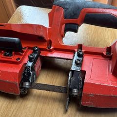 Hilti SB 4 Portable Band Saw (Cordless Body)