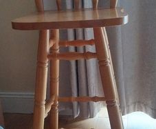 Wooden high stools