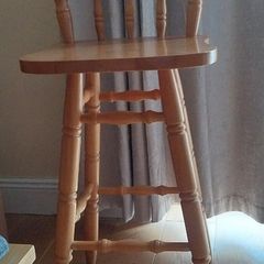 Wooden high stools