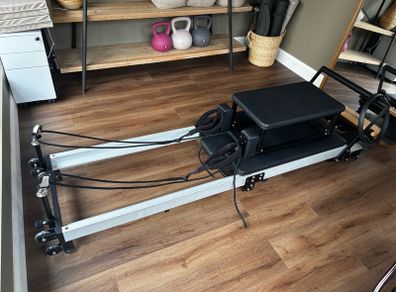 Align-Pilates F3 Folding Reformer