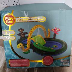 Kids paddling pool
