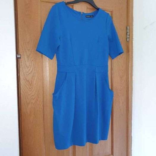 Blue dress