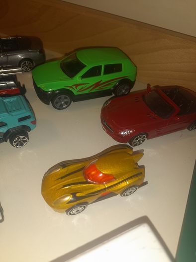 Die Cast Car Lot