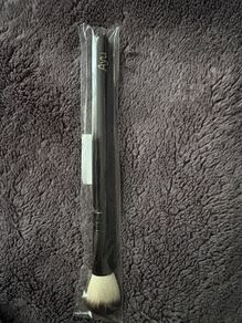Ayu make up brush - concealer / highlighter