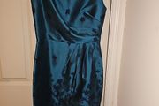Gallery dress