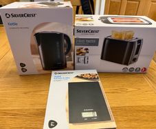 toaster, kettle & scales