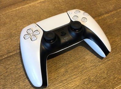 PS5 Dualsense V2 White Controller (Rev 4 controller) - #391