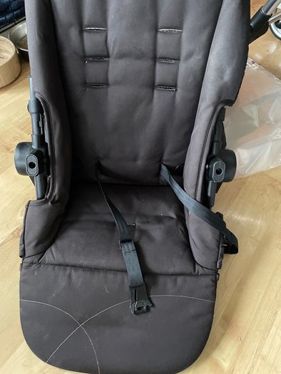 silver cross wayfarer carrycot and Puschair