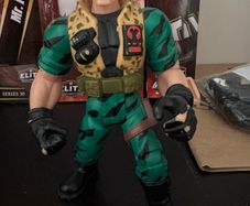 chip hazard small soldiers figure