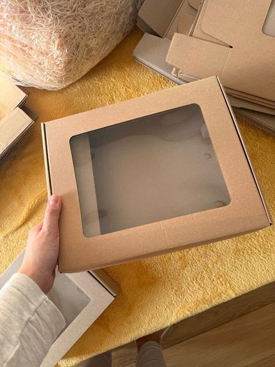 wrapping boxes