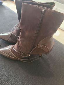 Jimmy Choo