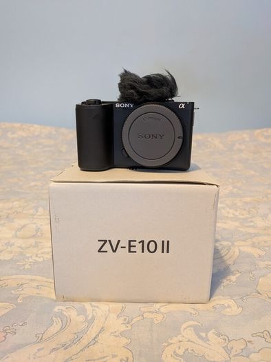 Sony Zv-e10 II (body)