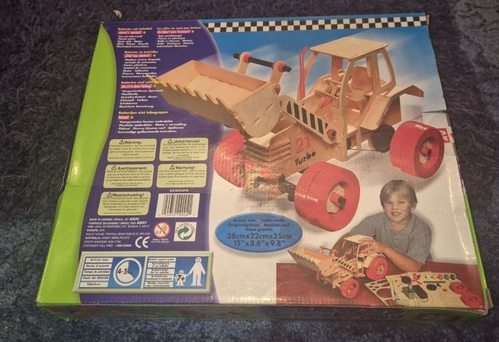 MotorCrafts Build Your Own Tractor (New) Rare